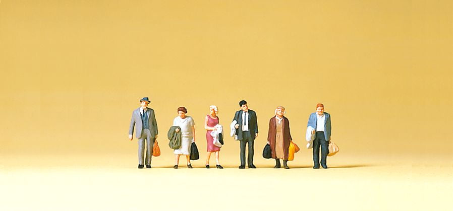 Preiser 79140 N Waiting Passengers with Bags Figures (Set of 6)