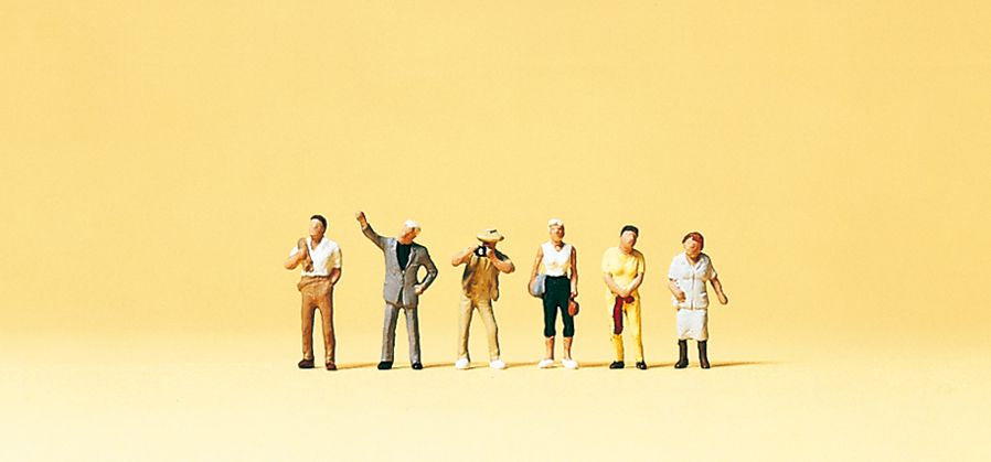 Preiser 79167 N At the Company Outing Figures (Set of 6)