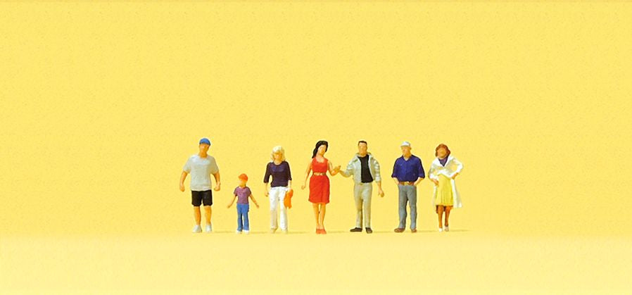 Preiser 79217 N Standing Passers-By Figures (Set of 7)