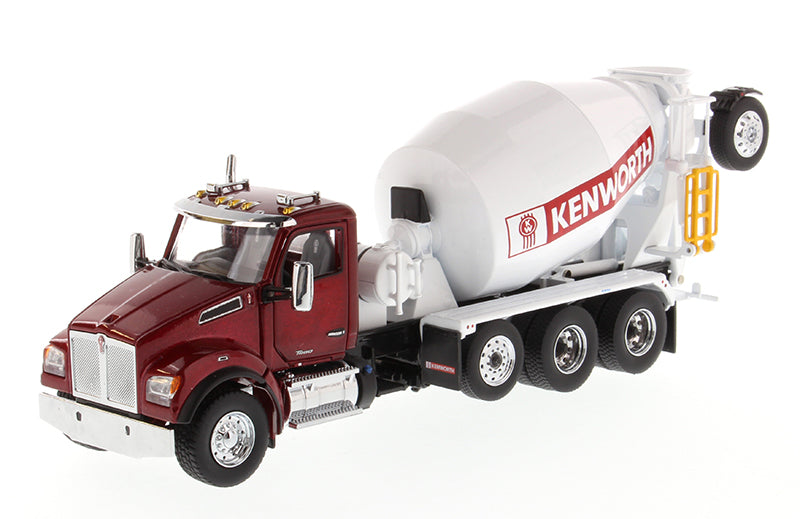 DieCast Masters 71062 1:50 Kenworth T880 SBFA w/McNeilus Bridgemaster Mixer