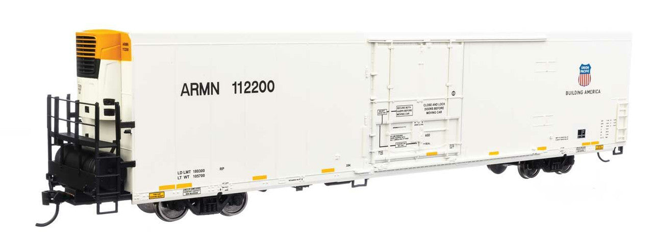 Walthers 910-4128 HO Union Pacific ARMN 72' Modern Refrigerator Boxcar #112200