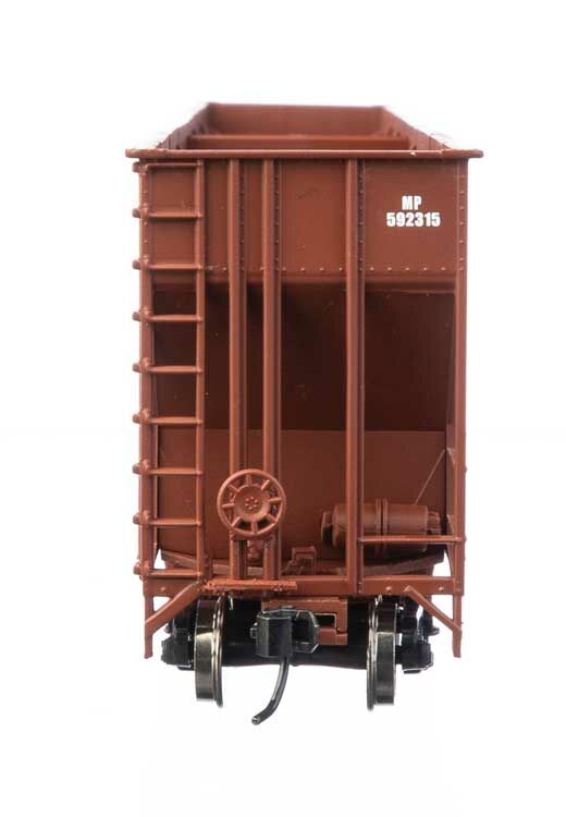 Walthers 910-6790 HO UP Greenville 7,000 Cubic Foot Wood Chip Hopper RTR #592315