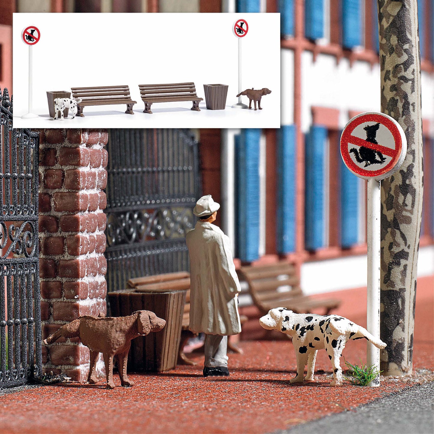 Busch 7895 HO Peeing Dogs Scene Figure Set