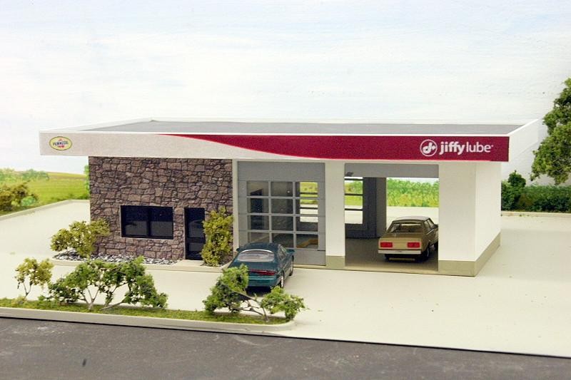 Custom Cuts by Summit USA JL-001 HO Jiffy Lube Auto Service