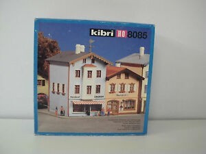 Kibri 8085 Town House Corner Store Building Kit
