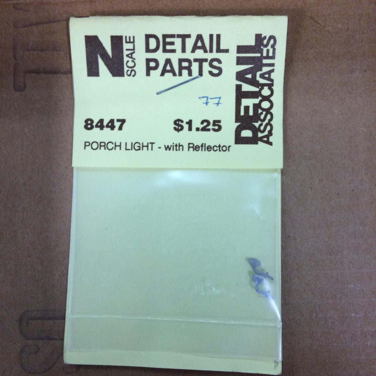 Detail Associates 8447 N Porch Light With Reflector (Pack of 2)