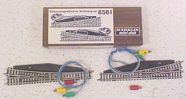 Marklin 8561 Z Right & Left Electric Turnouts Switches Mini Club