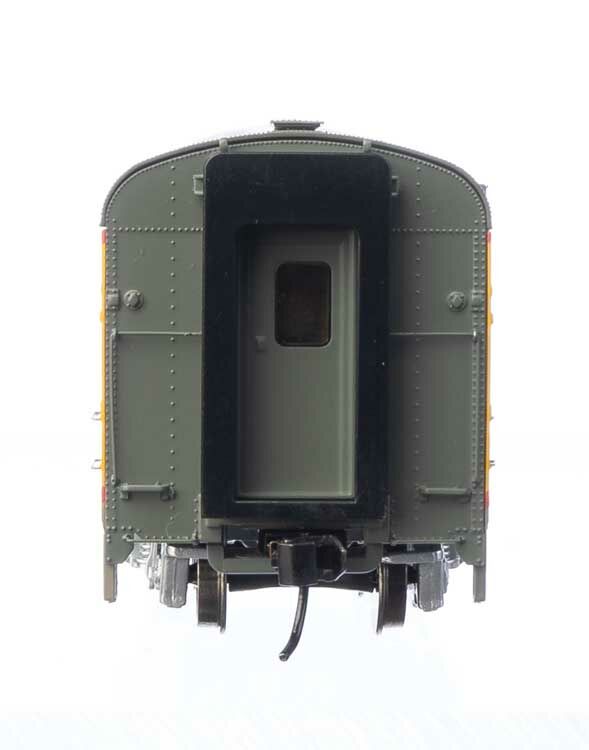 Walthers 920-18510 HO UP City of Salina Early Lighted 85' ACF 44-Seat Coach