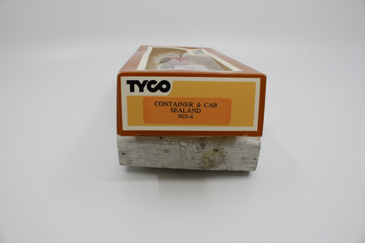 Tyco 903-4 HO Sealand Container & Cab