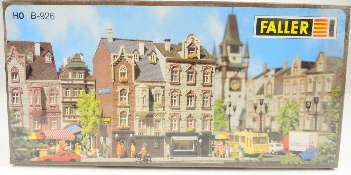 Faller 926 HO "Mittelstadt" Apartments Building Kit