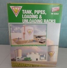 Walthers 933-2980 HO Scale Tanks, Pipes, Loading, & Unloading Racks Kit