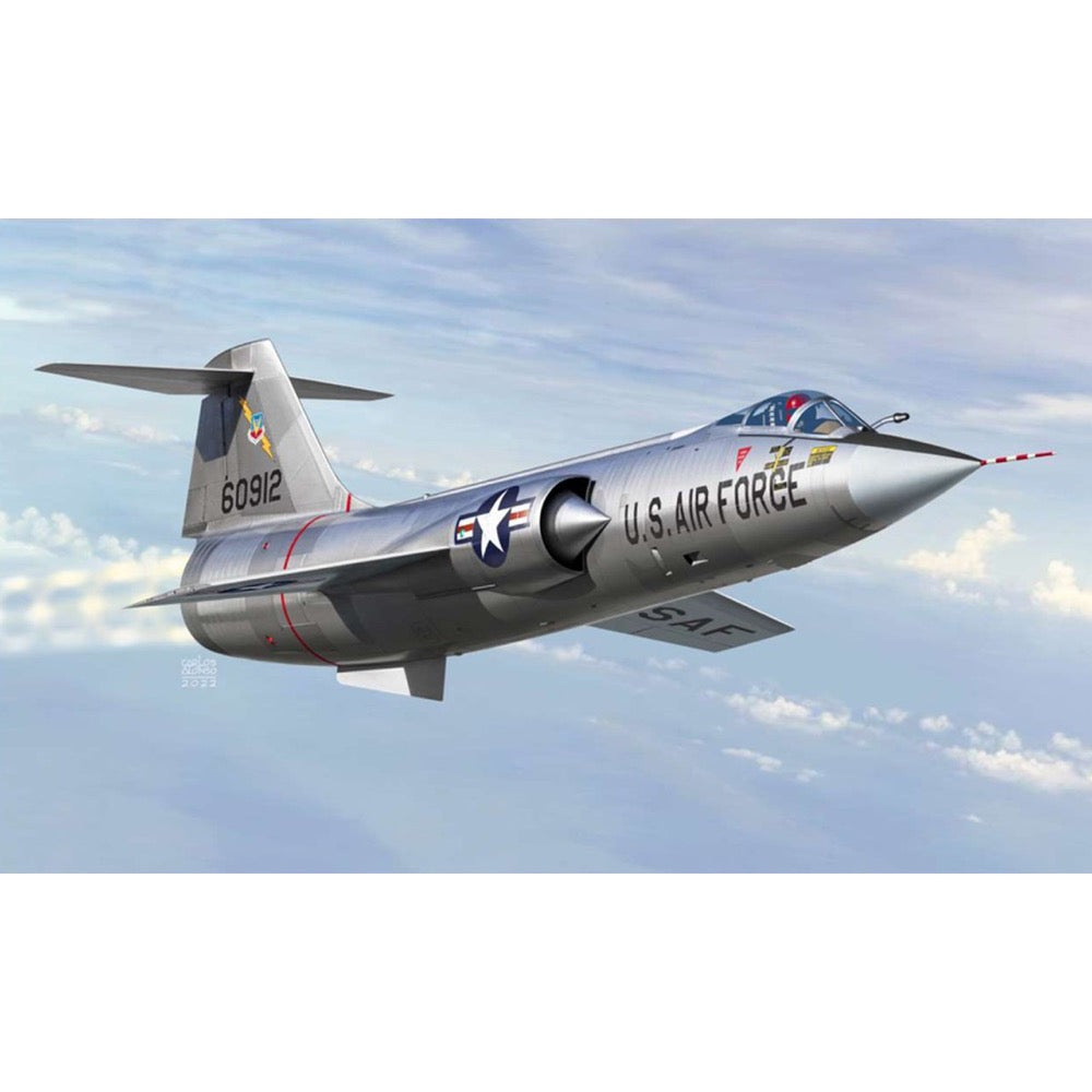 Academy 12576 1:72 USAF F-104C "Vietnam War" Aircraft Plastic Model Kit