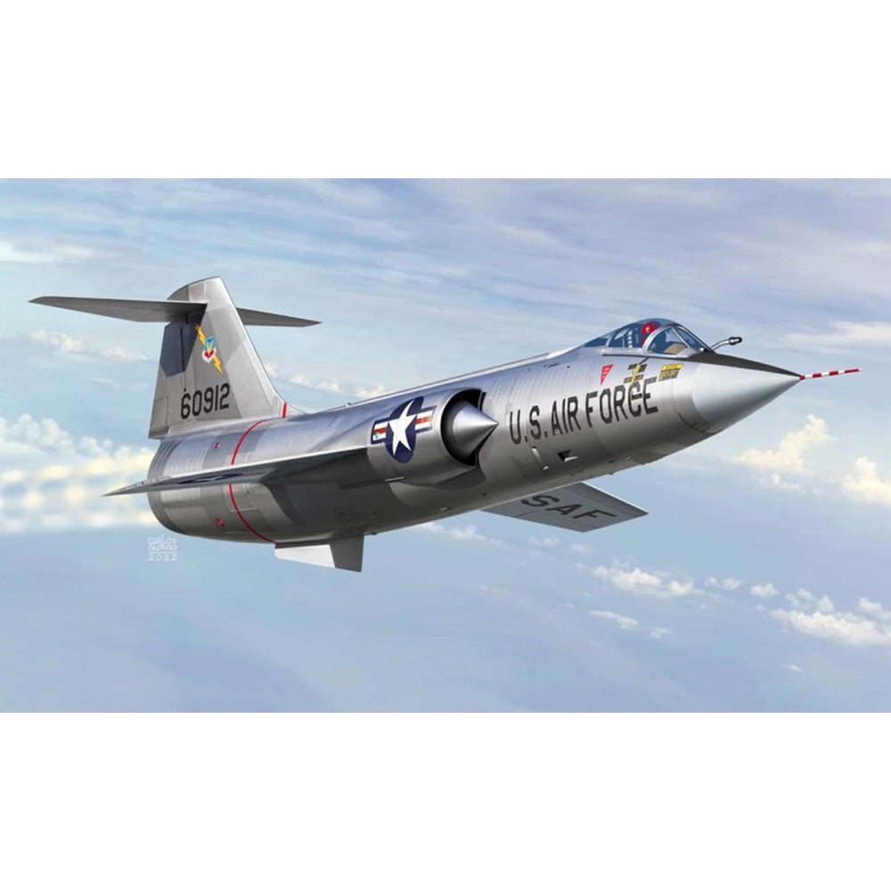 Academy 12576 1:72 USAF F-104C "Vietnam War" Military Aircraft Plane Model Kit