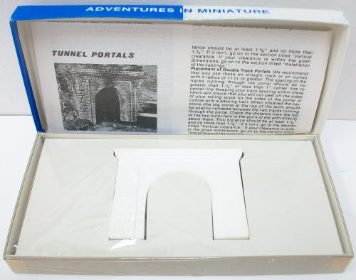 AIM 210 N Scale Single Track Cut Stone Unpainted Tunnel Portal
