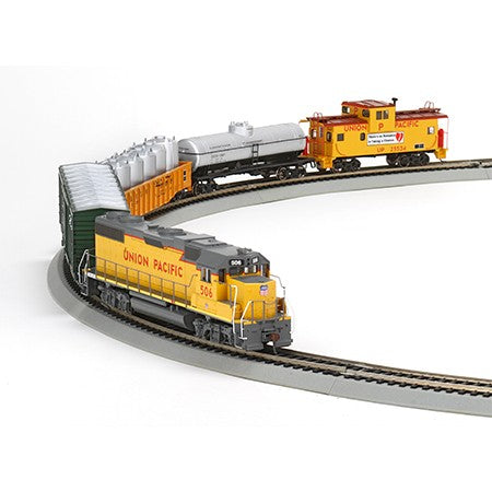 Athearn 29312 Union Pacific/Lightning Stripe GP38-2 HO Gauge Diesel Train Set
