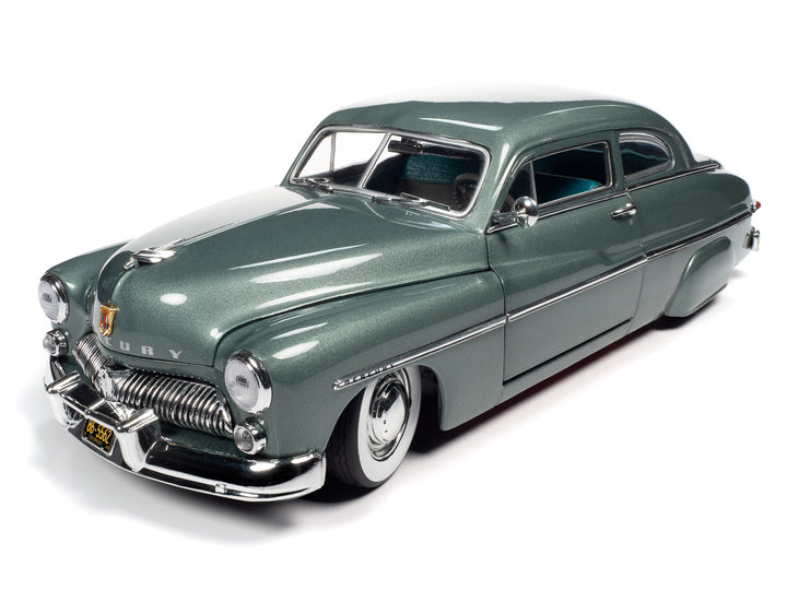 Auto World AW318 1:18 1949 Mercury Eight Coupe Diecast Car