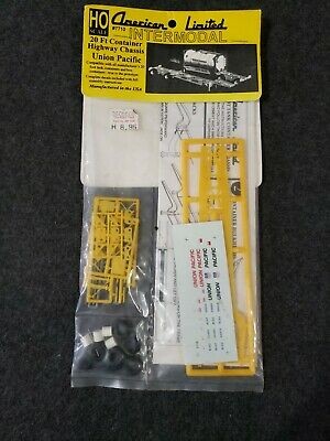 American Limited Models 7710 HO 20' Tank Container Trailer Yellow W/UP Decal Kit