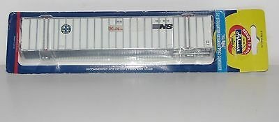 Athearn 02683 HO Scale NS/BNSF 53' Stoughton Exterior Post Container