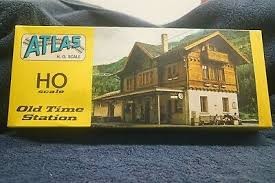 Atlas 761 HO Old Time Staiton Building Kit