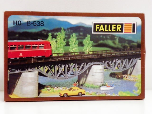 Faller B-538 HO Concrete Bridge Pier Kit