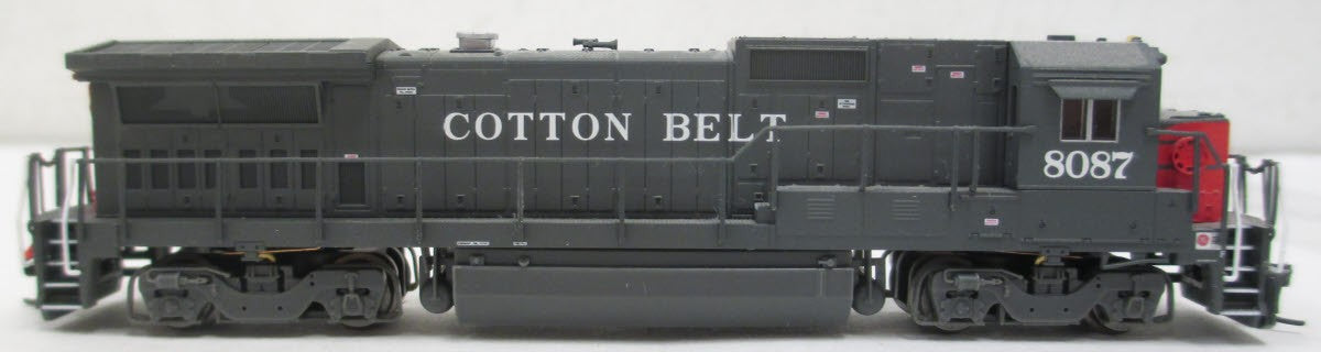 Atlas 48723 N Cotton Belt Dash 8-40B Diesel Locomotive #8087