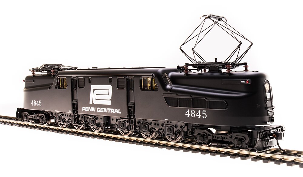 Broadway Limited 4694 HO Penn Central GG-1 Electric Locomotive Sound/DCC #4824