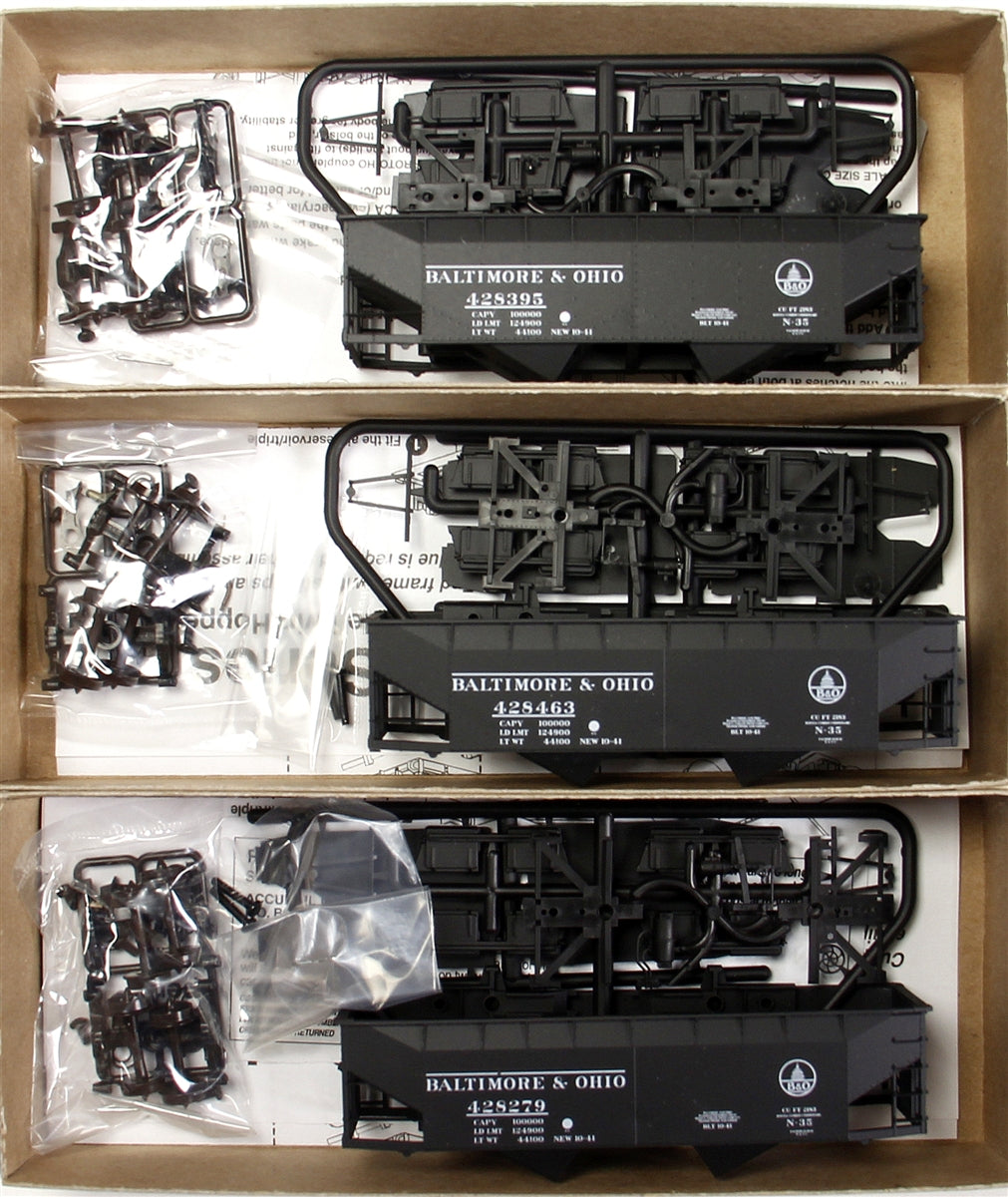 Accurail 8058 HO Scale Baltimore & Ohio Offset Twin Hopper 3-Pack