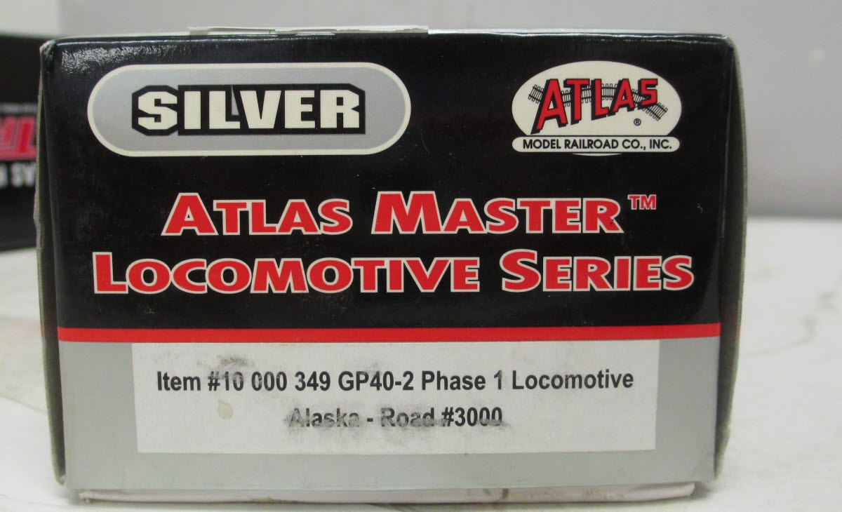 Atlas 10000349 HO Scale Alaska GP40-2 Powered Diesel Locomotive #3000