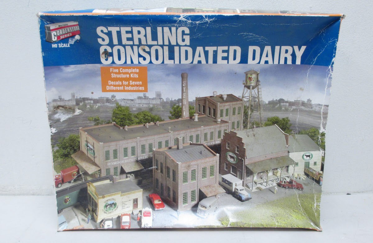 Walthers 933-3799 HO Scale Sterling Consolidated Dairy 5-Complete Structure Kit