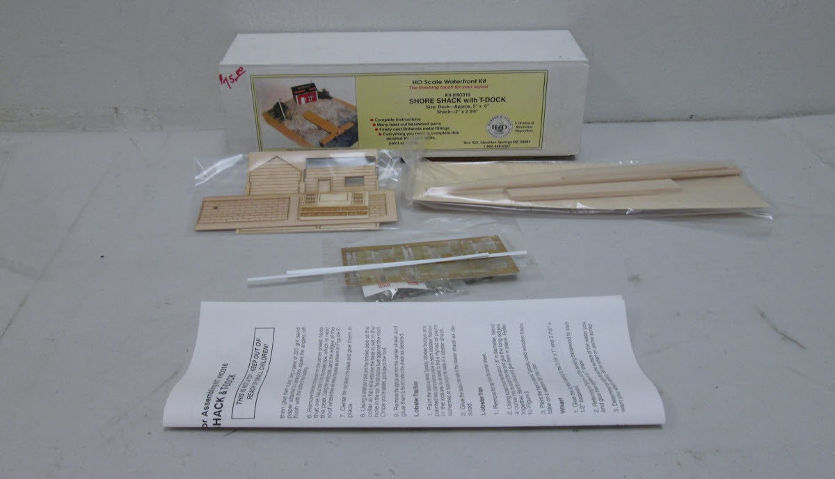 Harbor & Ocean HO316 Shore Shack w/T-Dock Laser-Cut Kit