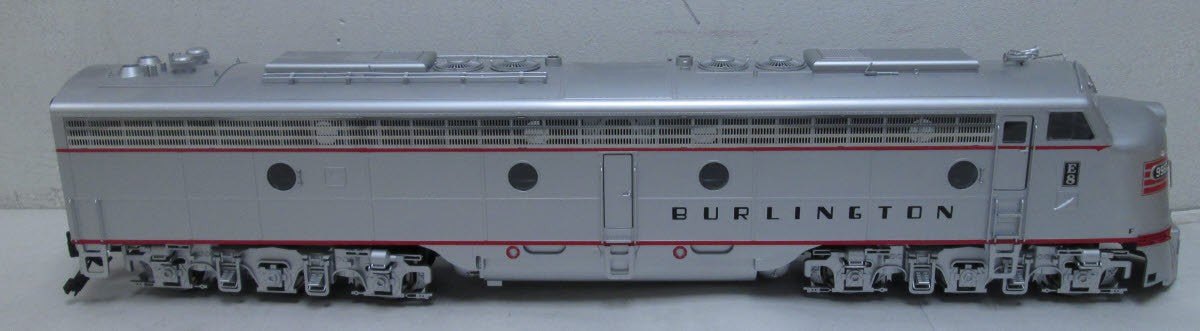 Aristo-Craft 23620 G Chicago Burlington & Quincy E-8 Powered Diesel
