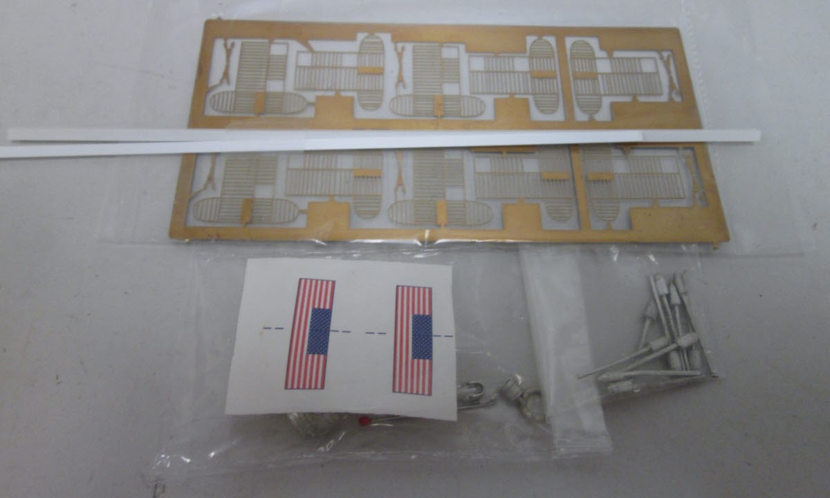 Harbor & Ocean HO316 Shore Shack w/T-Dock Laser-Cut Kit