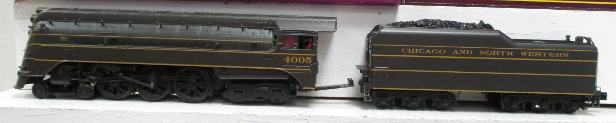 MTH 20-3325-1 Chicago & North Western E-4 O Gauge Steam Passenger Train Set