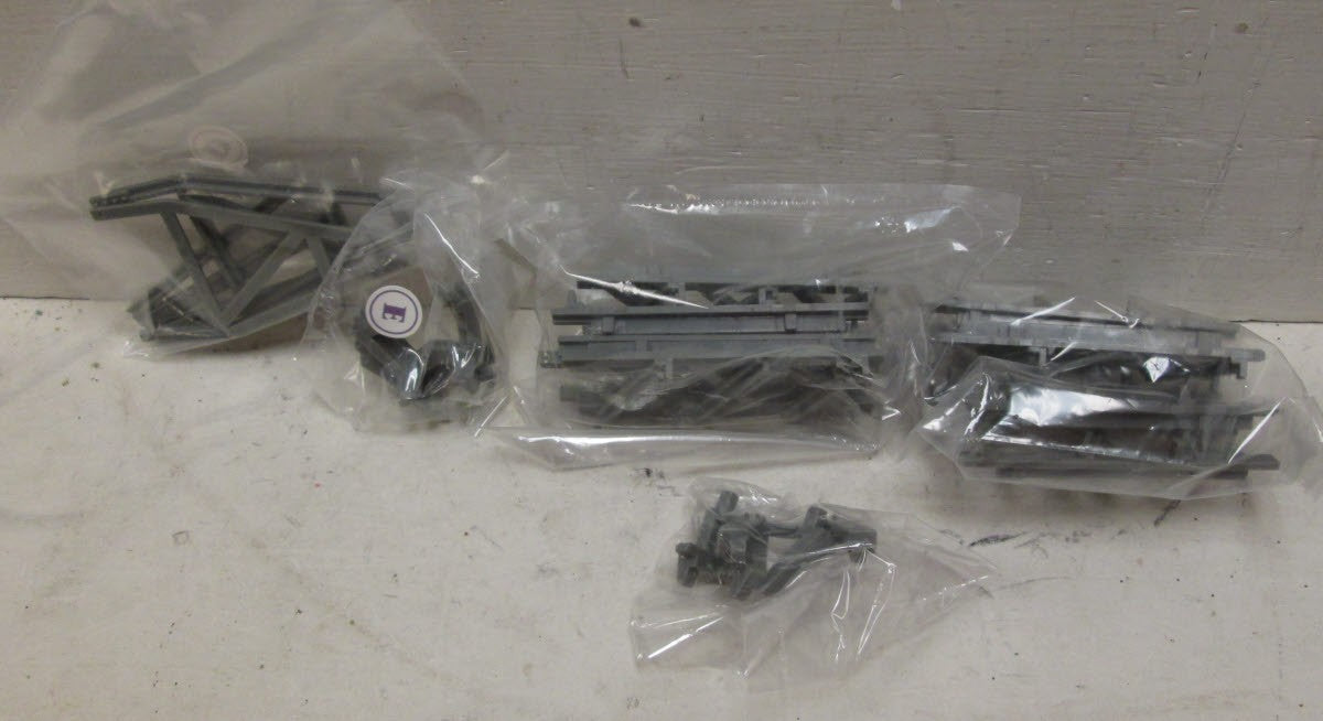 Aristo-Craft 7114 G Scale Power Transmission Tower Kit