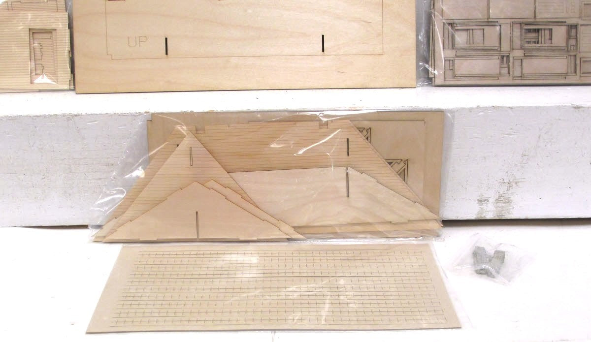 Banta Model Works 6105 Strong Depot Building Kit