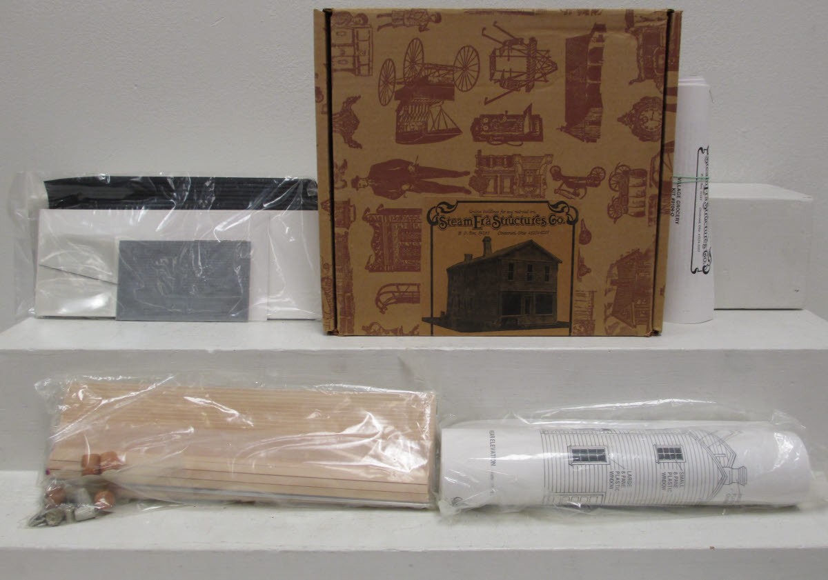 Steam Era 9104-O O Scale Village Grocery Kit