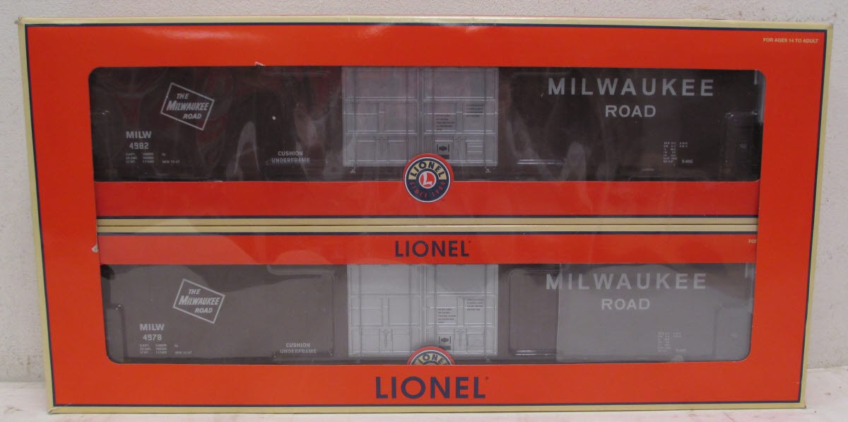 Lionel 6-81705 O Milwaukee Road 86' Hi-Cube Boxcar (Set of 2)