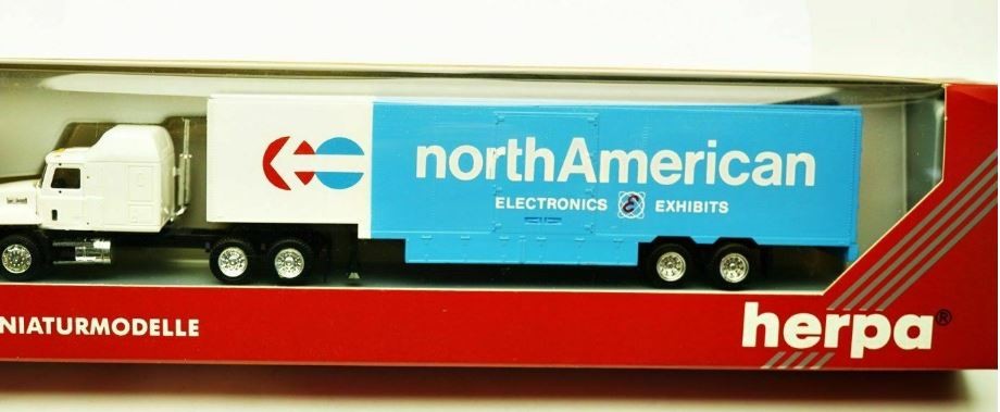Herpa 140706 HO North American Electronics Mack Truck Trailer
