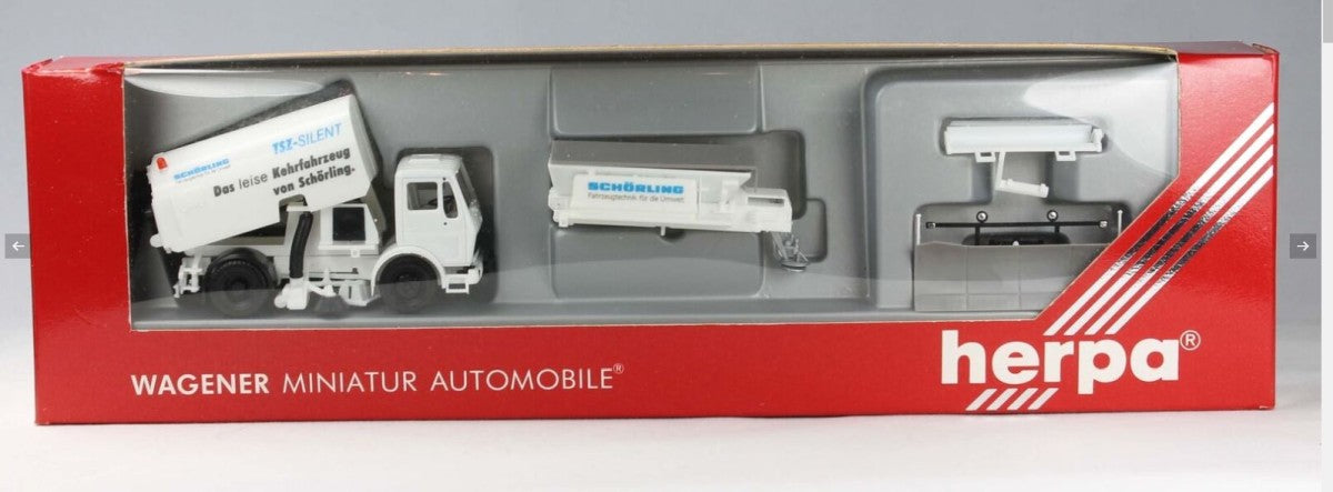Herpa 806063 HO Schörling Mercedes-Benz Sweeper Vehicle in White