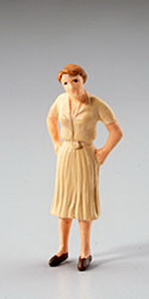 Scenic Express EX1006 O Scale Edith She is a Concerned Mother Resin Figure