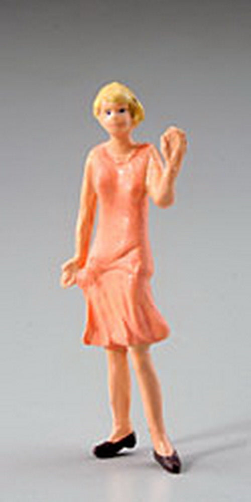 Scenic Express EX1011 O Emily A Perky Young Lady Resin Figure