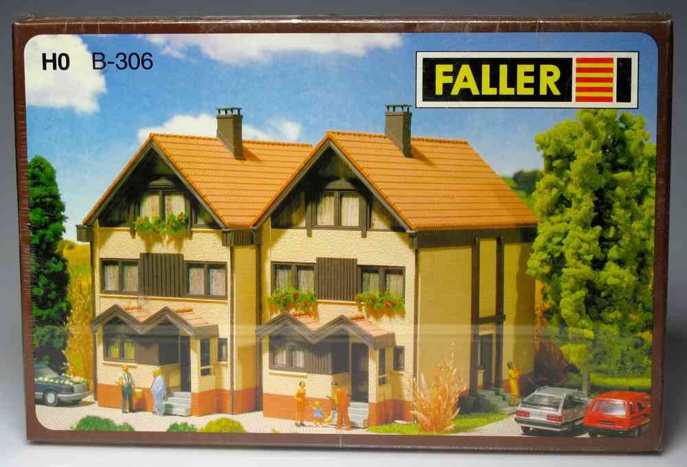 Faller B-306 HO 2 Terraced Houses Building Kit