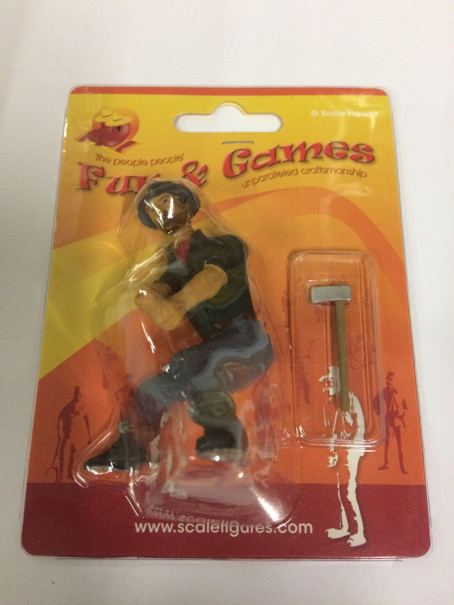 F&G GLOG13A Handpainted G Scale Faller #2 Black Shirt Figure