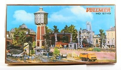 Vollmer 5749 HO Railway Worker Set Building Kit