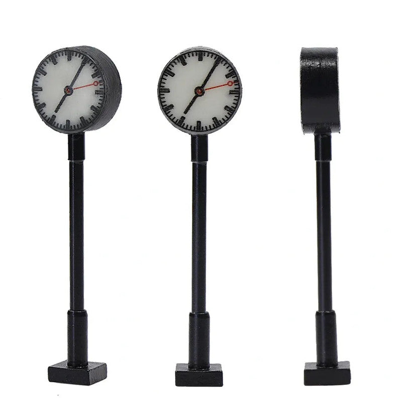 Rock Island Hobby 012201 HO Town / Platform Clock with Light (Pack of 2)