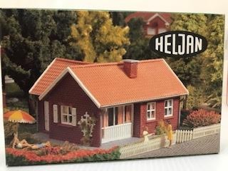 Heljan 1773 HO Suburban House Building Kit