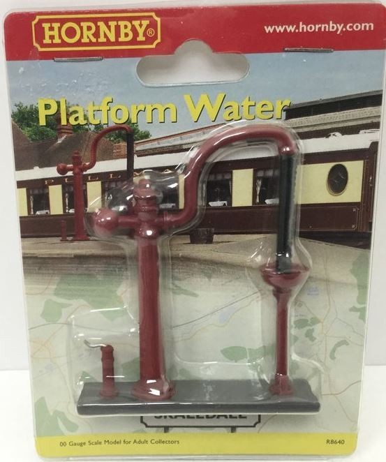 Hornby R8640 OO Scale Platform Water Crane