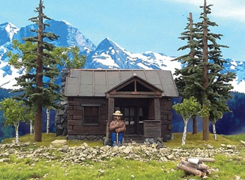 Grand Central Gems SMKY03 HO Assembled Smokey Bear with Cabin Scene