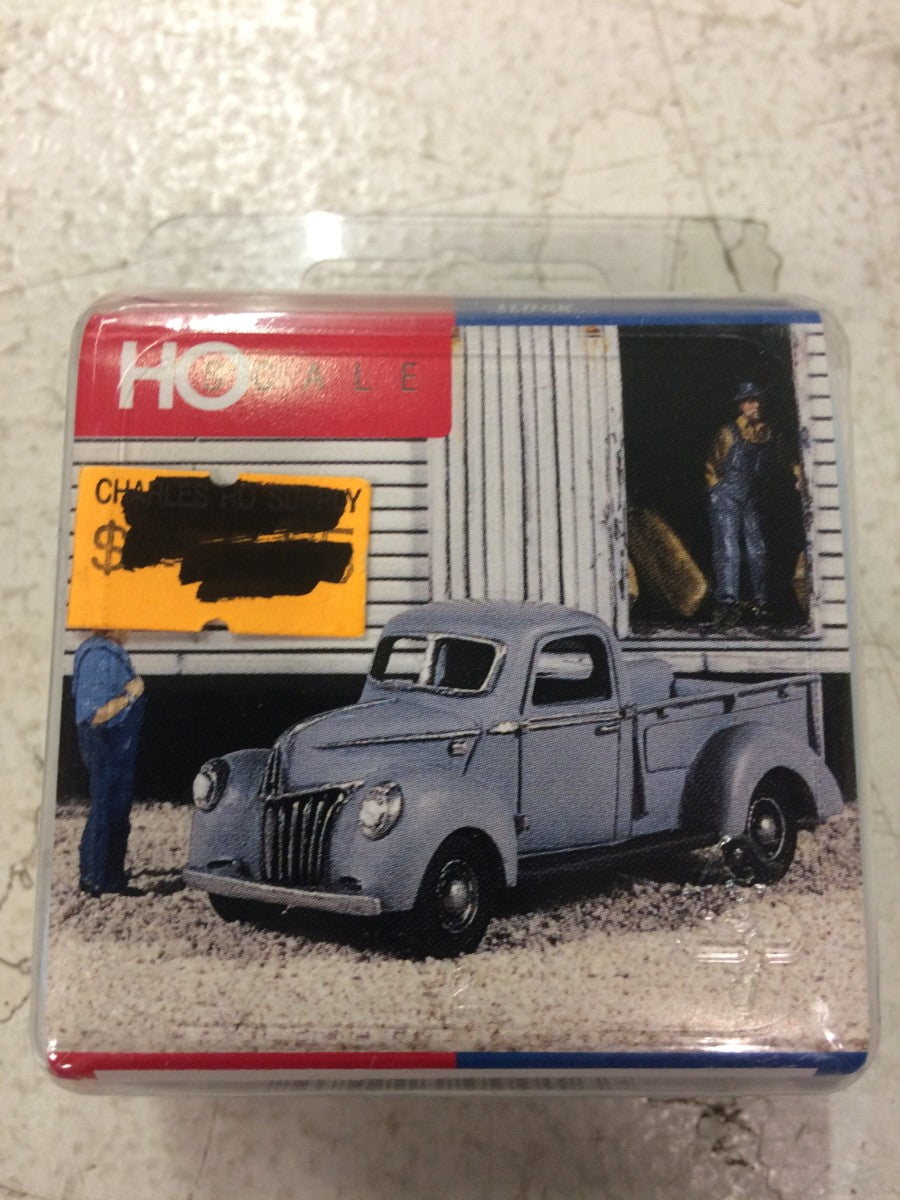 Walthers 4003 1:87 1941 Pickup Truck - Resin Kit