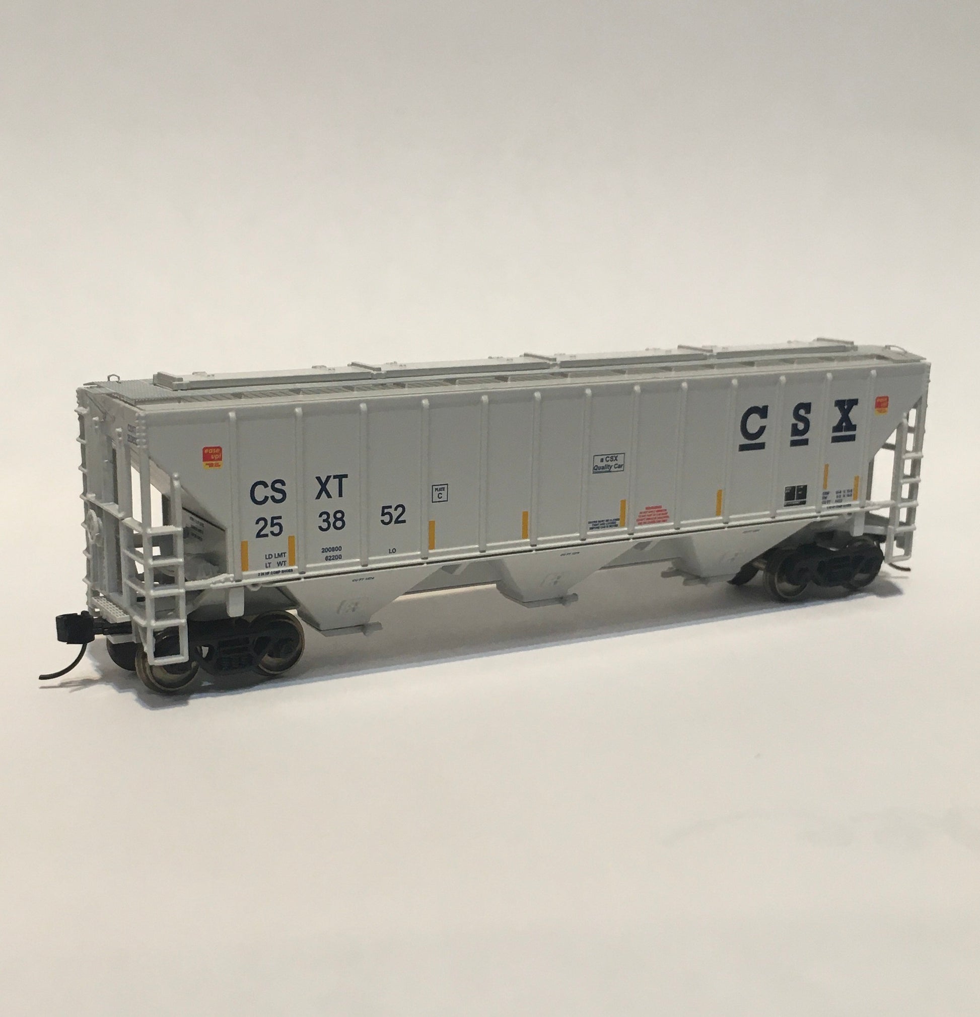 Trainworx Inc. 24424-01 N CSX PS 4427 Covered Hopper #253852